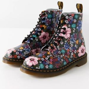 *RARE* 1460 Pascal Floral Wanderlust Boot